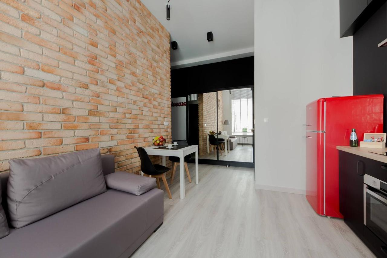 4 Eco Apart Chateau Jagiellonska 22 Warszawa Old Town Esterno foto