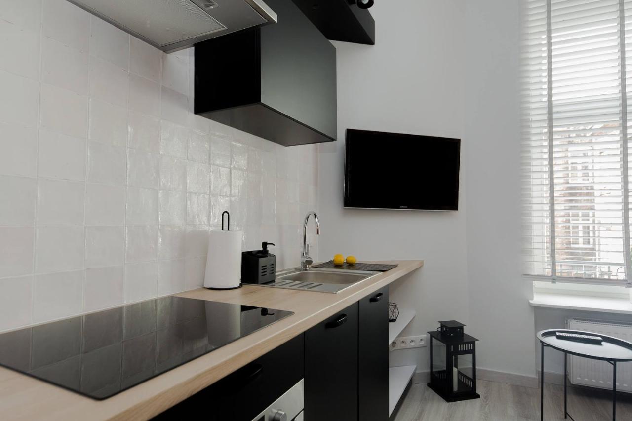 4 Eco Apart Chateau Jagiellonska 22 Warszawa Old Town Esterno foto